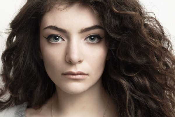 Lorde przygotowała soundtrack "Igrzyska Śmierci: Kosogłos. Część 1" fot. Universal Music Polska/NajlepszePiosenki.pl